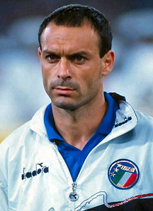 Totò Schillaci si racconta nell’autobiografia “Il gol è tutto”
