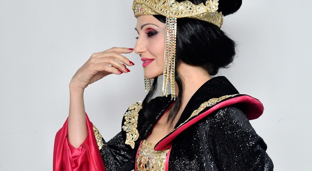 Lorella Cuccarini porta in scena una splendida Turandot